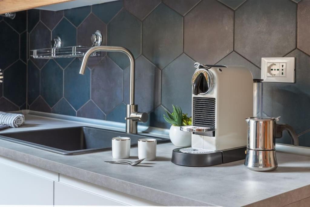 G&g Garden - Con Ampio Terrazzo Esterno By Followgreenhouserome Apartamento
